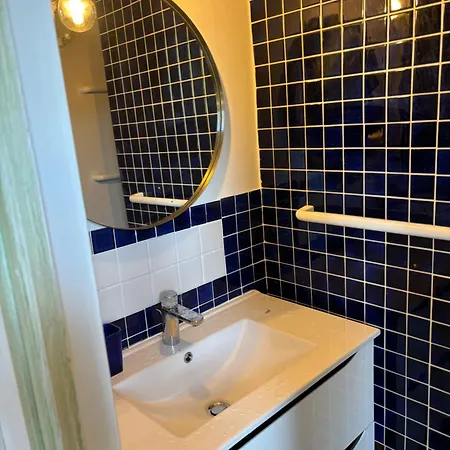 La Chantyviere Villa vue Exceptionnelle 180 degrés sur Golf Tropez, accès plage privée Villa *