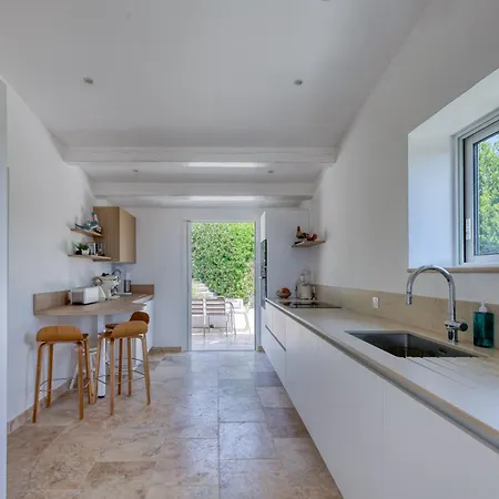 Villa La Chantyviere Villa vue Exceptionnelle 180 degrés sur Golf Tropez, accès plage privée Sainte-Maxime