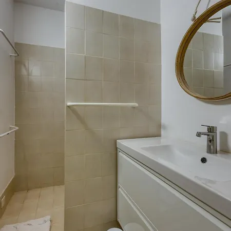 La Chantyviere Villa vue Exceptionnelle 180 degrés sur Golf Tropez, accès plage privée Sainte-Maxime